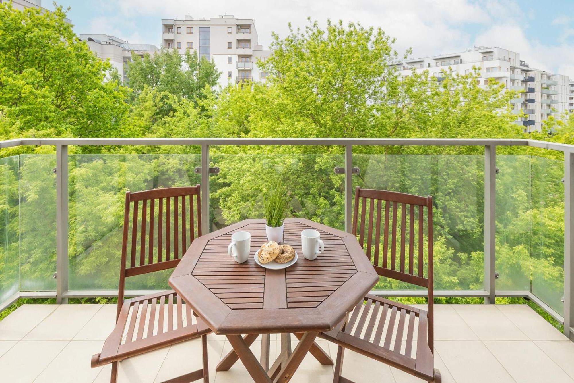 City Apartment With Parking Near Metro Mlociny By Noclegi Renters Varsavia Esterno foto